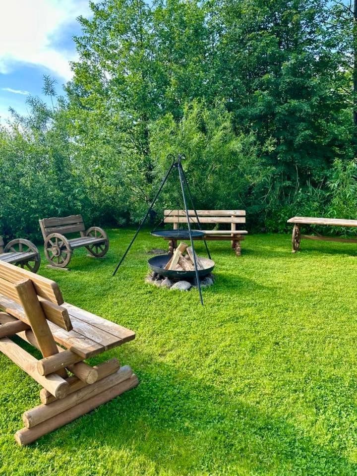 Vila Rybaczowka Luknajno Mikołajki Exteriér fotografie